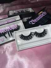 Load image into Gallery viewer, ICY Lashes❄️
