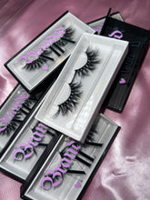 Load image into Gallery viewer, ROYAL Lashes👑

