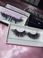 Load image into Gallery viewer, BABY DOLL Lashes 🍭
