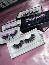 Load image into Gallery viewer, BABY DOLL Lashes 🍭
