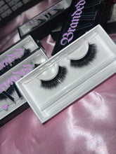 Load image into Gallery viewer, Pixie Lashes🧞‍♀️
