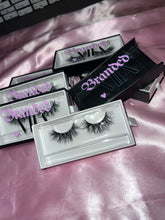 Load image into Gallery viewer, BADDIE Lashes❤️
