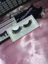 Load image into Gallery viewer, SLAY Lashes💗
