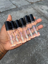 Load image into Gallery viewer, Crystal Clear Lipgloss 🫧
